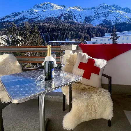 Designer Kueche - Suedbalkon - Tg-stellplatz - Wlan Appartamento *