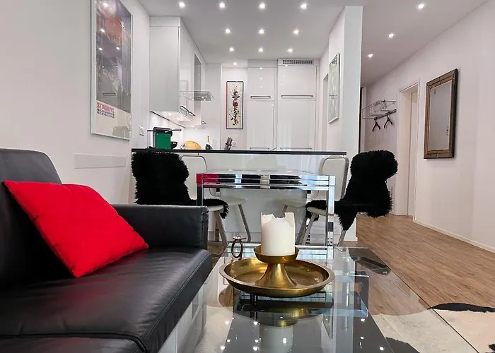 Designer Kueche - Suedbalkon - Tg-stellplatz - Wlan Санкт-Мориц