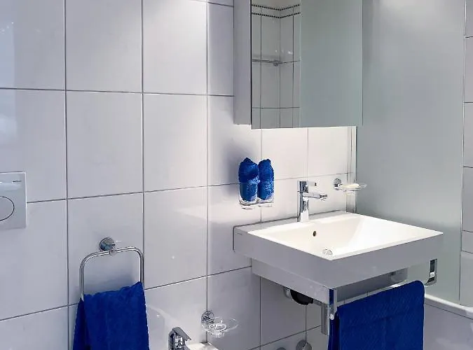 Апартаменты Designer Kueche - Suedbalkon - Tg-stellplatz - Wlan Санкт-Мориц