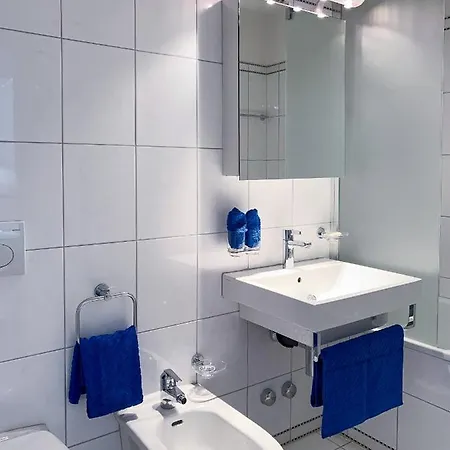 דירה Designer Kueche - Suedbalkon - Tg-stellplatz - Wlan סנט מוריץ